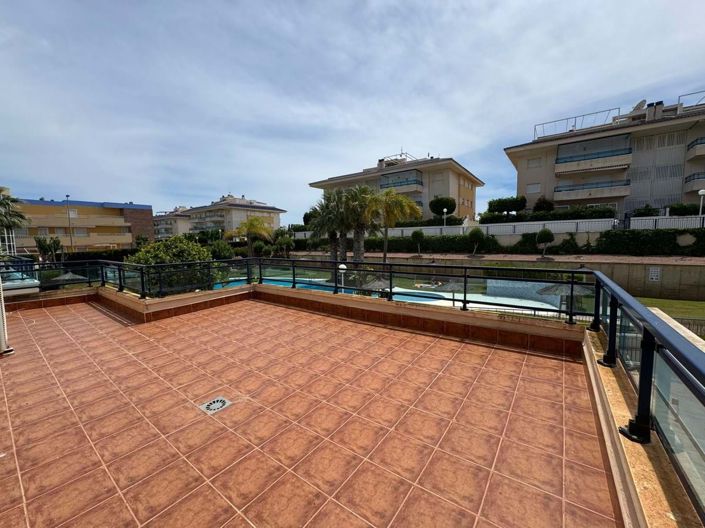 Image No.20-3 Bed Penthouse for sale