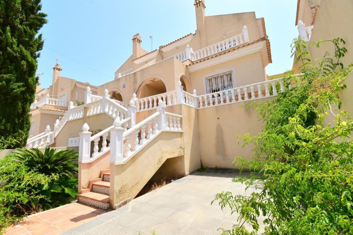 Image No.1-3 Bed Property for sale