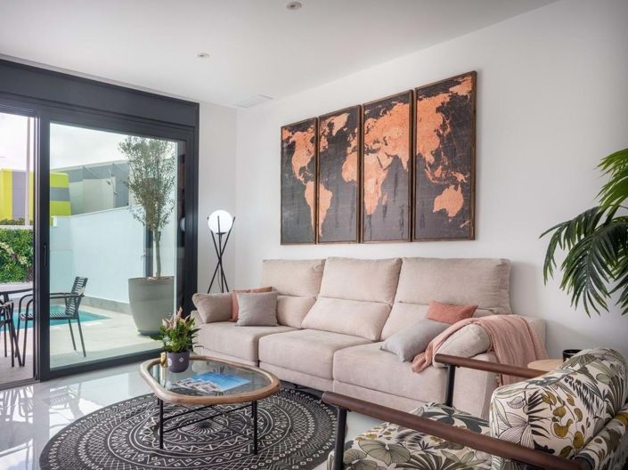 Image No.19-3 Bed Villa for sale