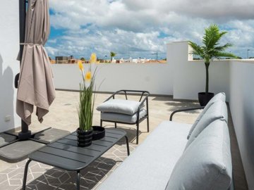 1447-632084-78d1f4f8b6655591b02d22fabb36a692d