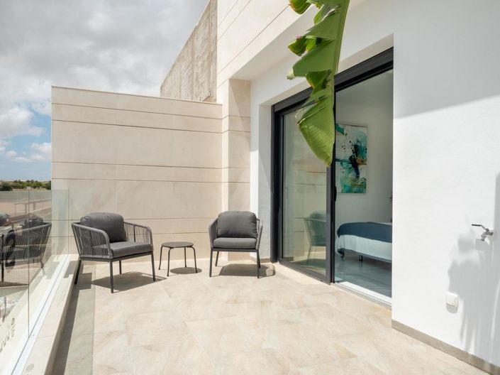 Image No.46-3 Bed Villa for sale