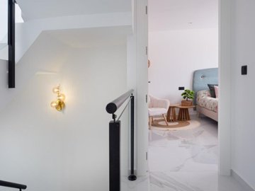 1447-632084-78d1f4f8b6655591b02d22fabb36a692d