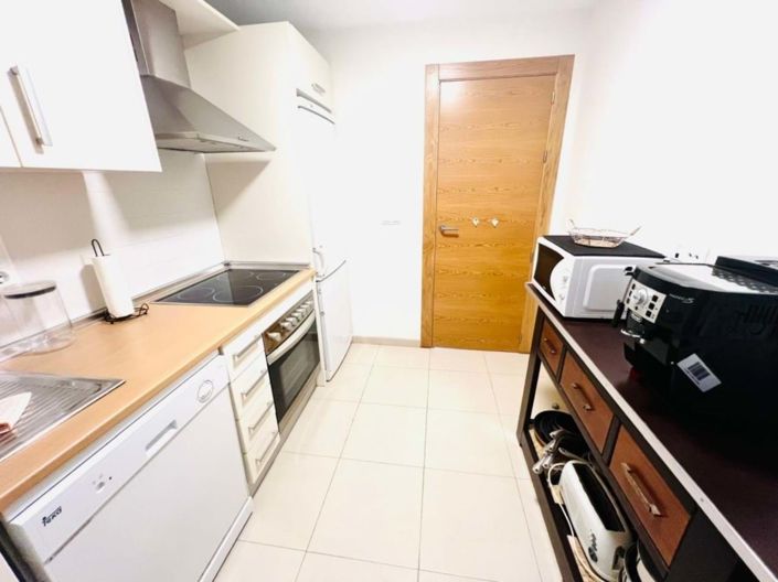 Image No.21-2 Bed Apartment for sale