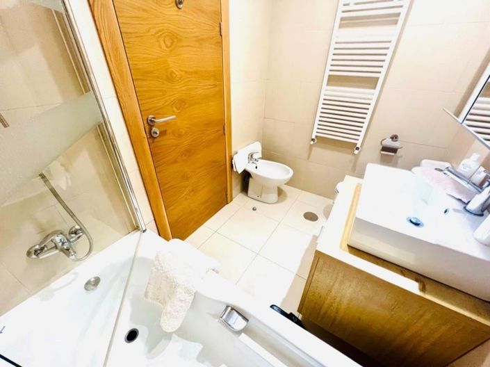 Image No.36-2 Bed Apartment for sale