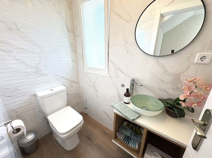 Image No.14-2 Bed Villa for sale