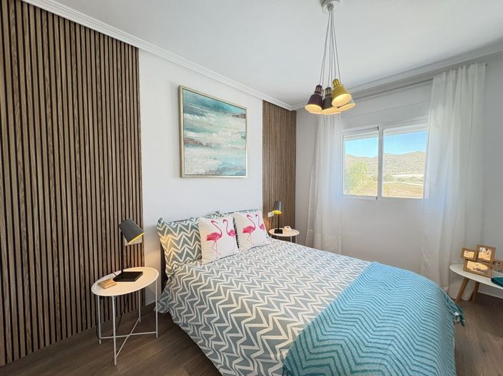 Image No.25-2 Bed Villa for sale