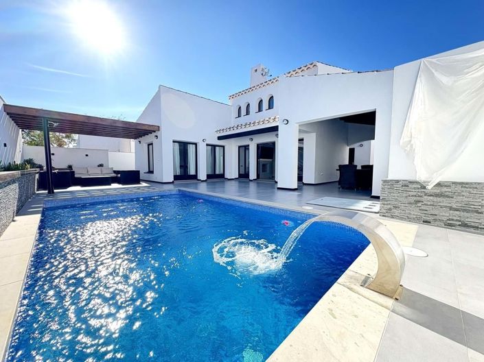 Image No.22-3 Bed Villa for sale