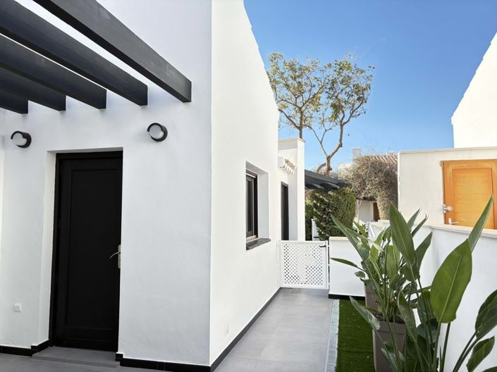 Image No.24-3 Bed Villa for sale