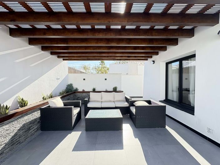 Image No.49-3 Bed Villa for sale