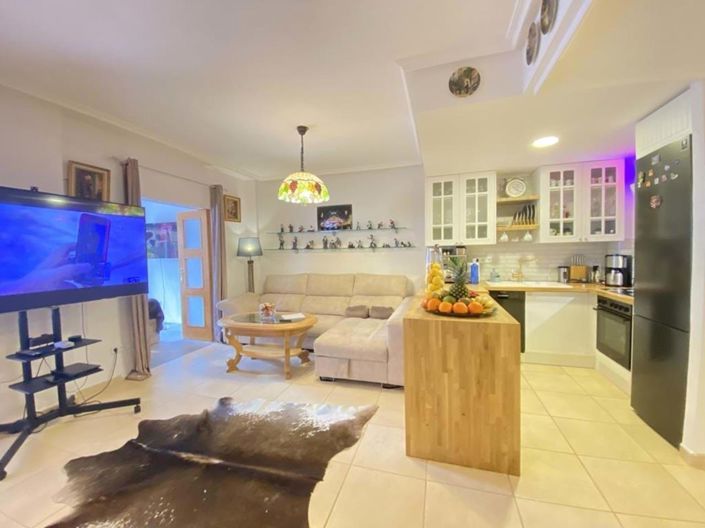 Image No.17-3 Bed Apartment for sale