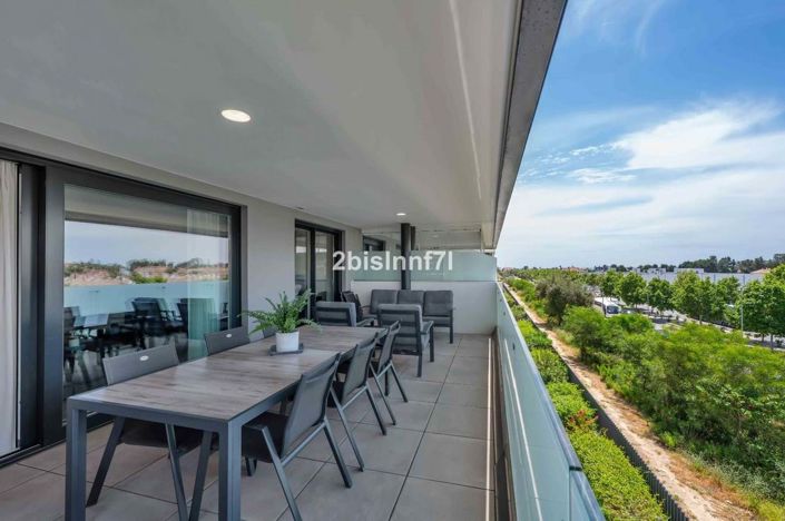 Image No.21-3 Bed Apartment for sale