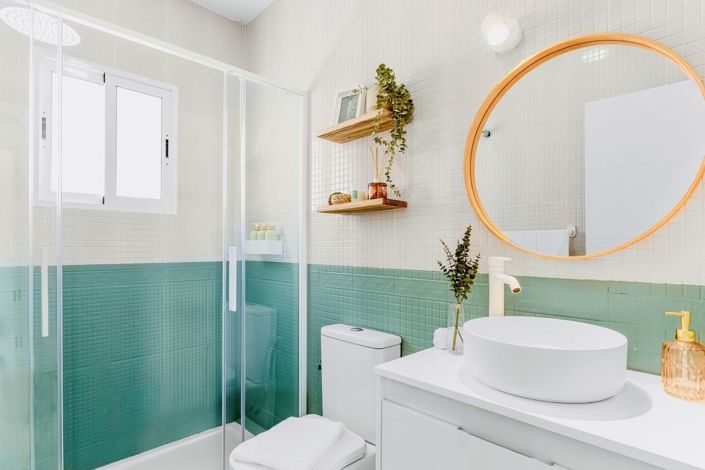 Image No.9-2 Bed Townhouse for sale