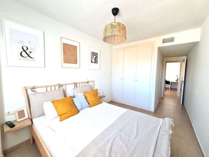 Image No.10-2 Bed Apartment for sale