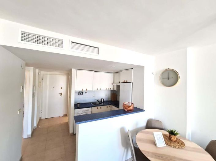 Image No.8-2 Bed Apartment for sale