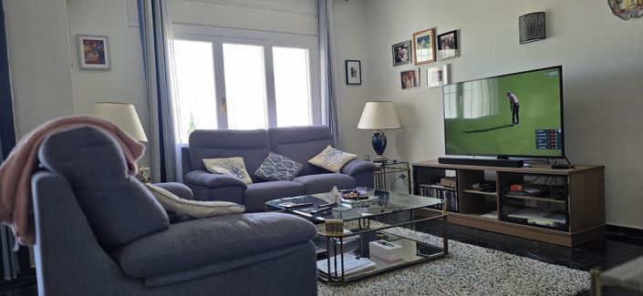 Image No.15-2 Bed Property for sale