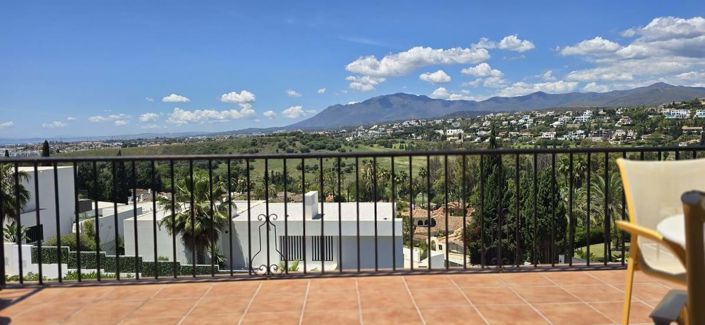 Image No.9-2 Bed Property for sale