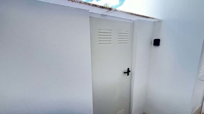 Image No.28-3 Bed Townhouse for sale