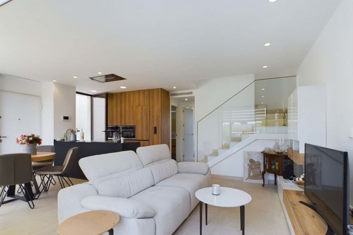 Image No.20-2 Bed Villa for sale