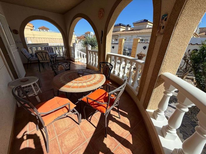 Image No.17-2 Bed Villa for sale