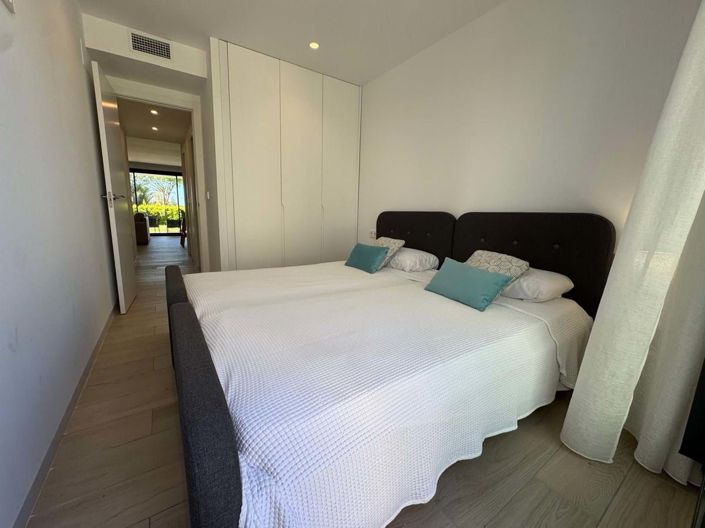 Image No.13-2 Bed Apartment for sale