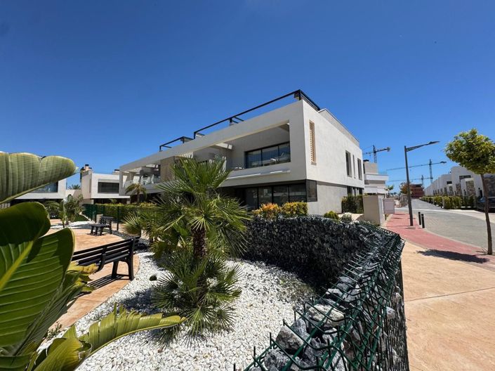 Image No.18-2 Bed Apartment for sale