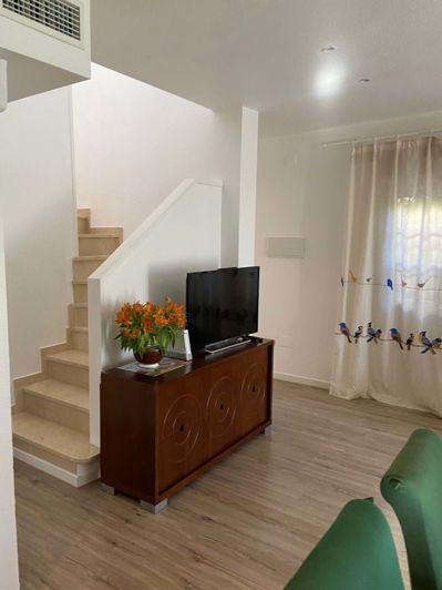 Image No.10-4 Bed Villa for sale