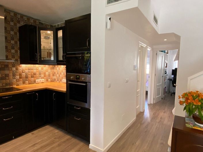 Image No.5-4 Bed Villa for sale