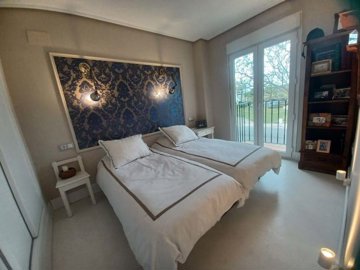 1447-631957-78d1f4f8b6655591b02d22fabb36a692d