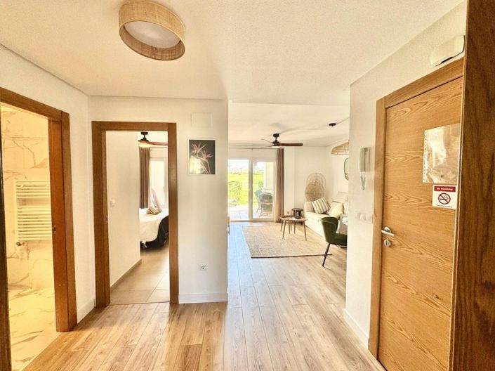 Image No.32-2 Bed Apartment for sale