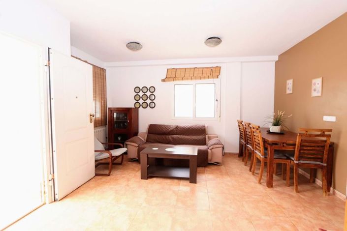 Image No.7-4 Bed Semi-Detached for sale