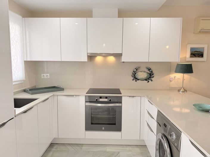 Image No.3-Appartement de 2 chambres à vendre à Malaga