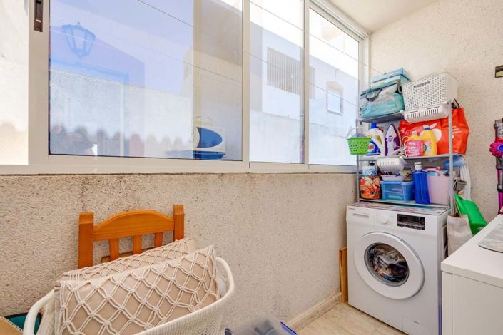 Image No.16-3 Bed Property for sale