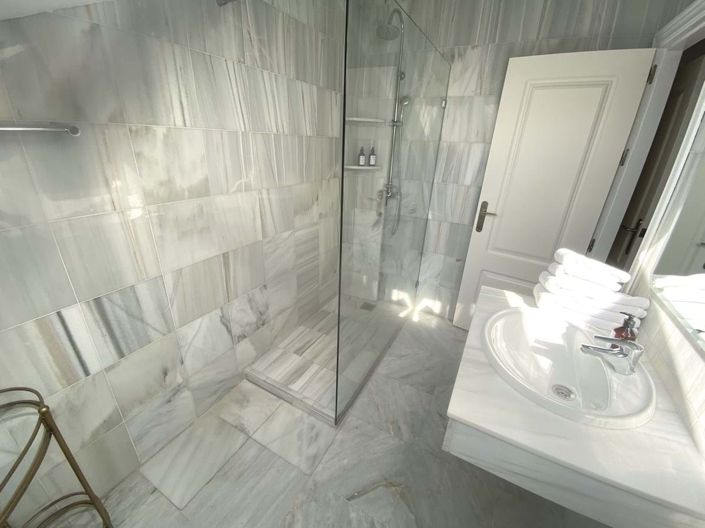 Image No.27-3 Bed Penthouse for sale