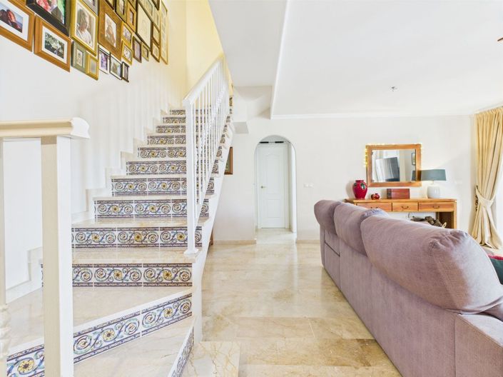 Image No.14-3 Bed Semi-Detached for sale