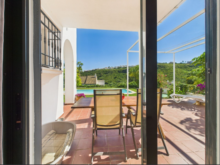 Image No.21-3 Bed Semi-Detached for sale