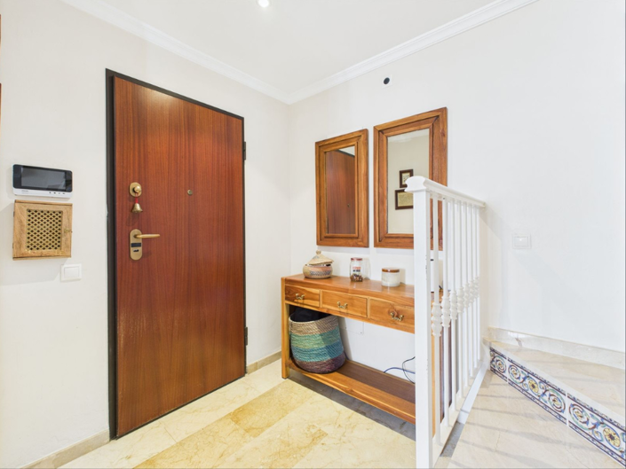 Image No.29-3 Bed Semi-Detached for sale