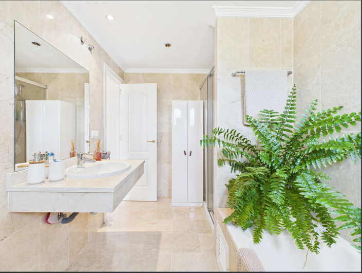 Image No.39-3 Bed Semi-Detached for sale