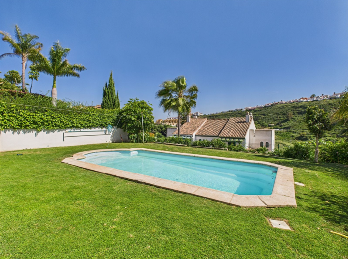 Image No.59-3 Bed Semi-Detached for sale