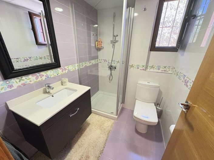 Image No.12-3 Bed Villa for sale