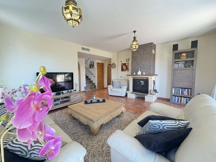 Image No.51-3 Bed Villa for sale