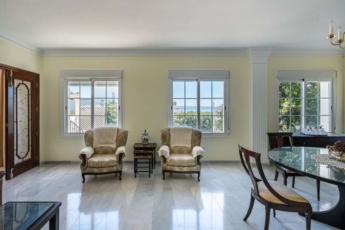 Image No.12-5 Bed Villa for sale