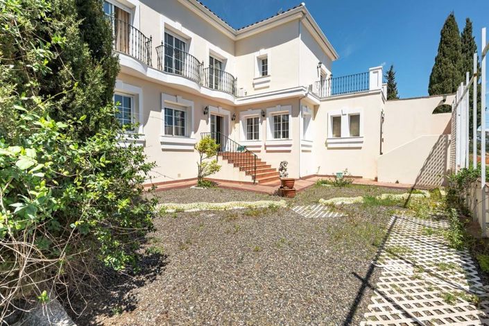 Image No.7-5 Bed Villa for sale