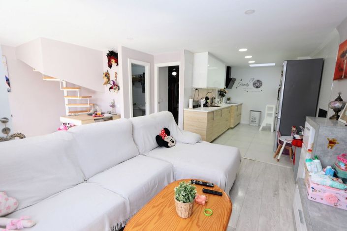 Image No.3-4 Bed Townhouse for sale