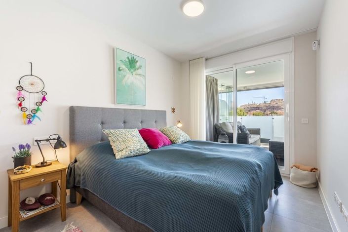 Image No.10-3 Bed Apartment for sale