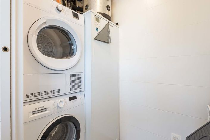 Image No.20-3 Bed Apartment for sale