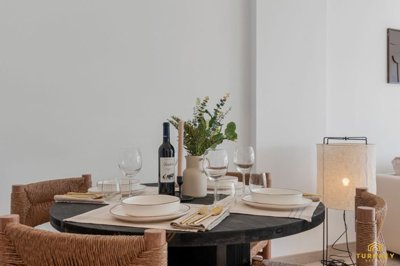 1447-632352-78d1f4f8b6655591b02d22fabb36a692d