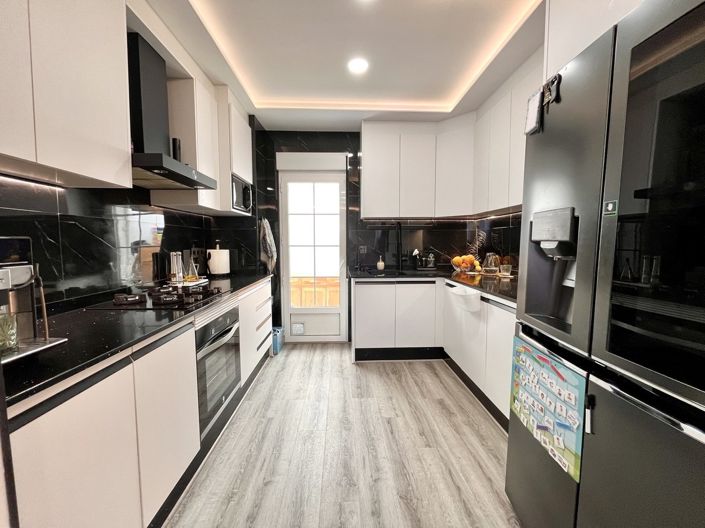 Image No.4-3 Bed Townhouse for sale