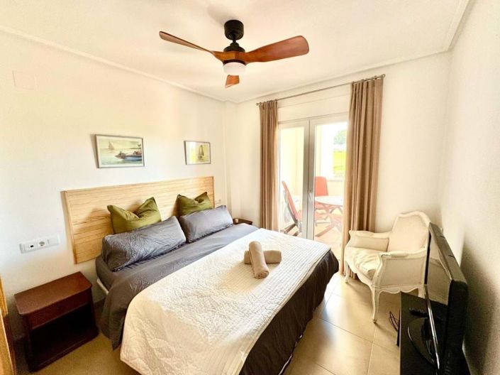 Image No.38-2 Bed Apartment for sale