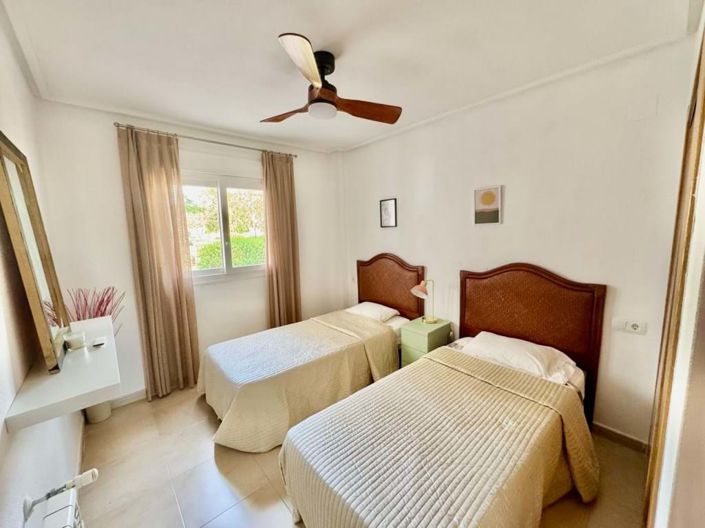 Image No.45-2 Bed Apartment for sale