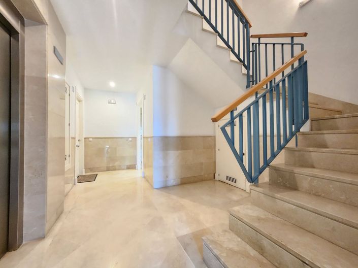 Image No.33-2 Bed Apartment for sale